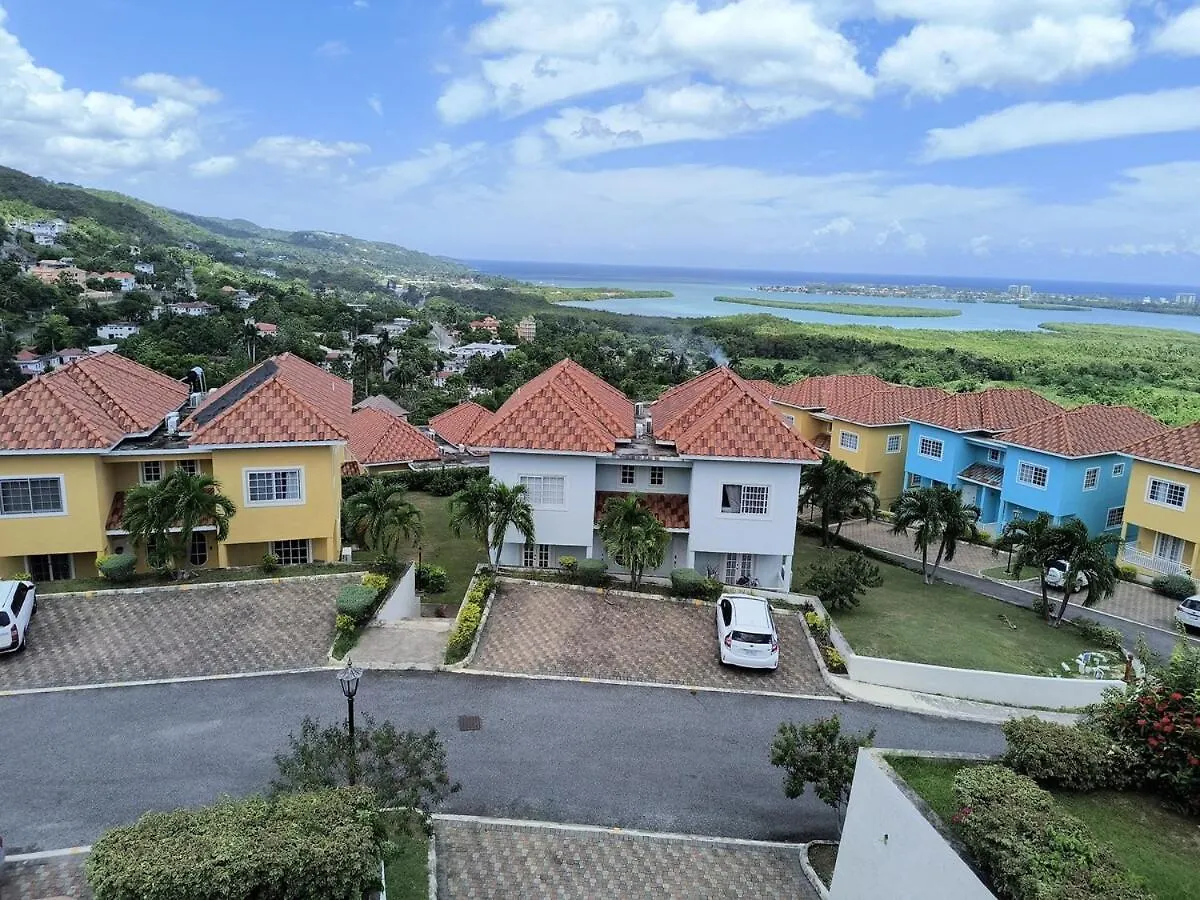 3 Bedroom With A Nice View 蒙特哥贝